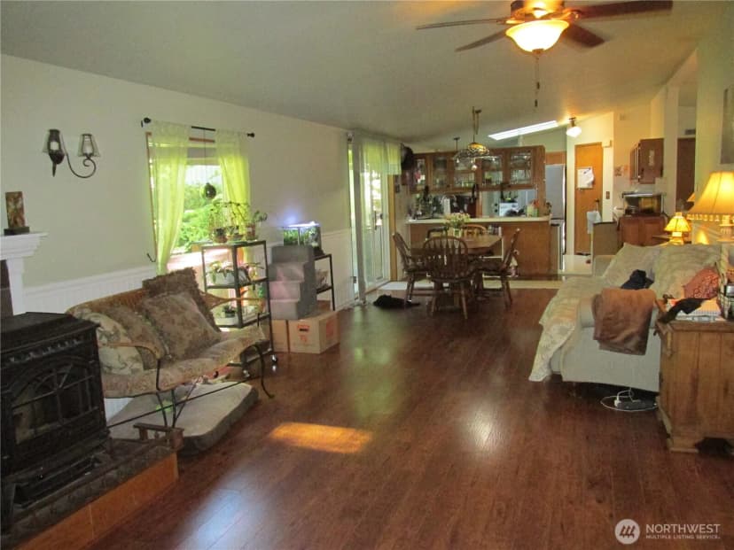 Property photo for 2701 Old Highway 99 North, Burlington photo 13