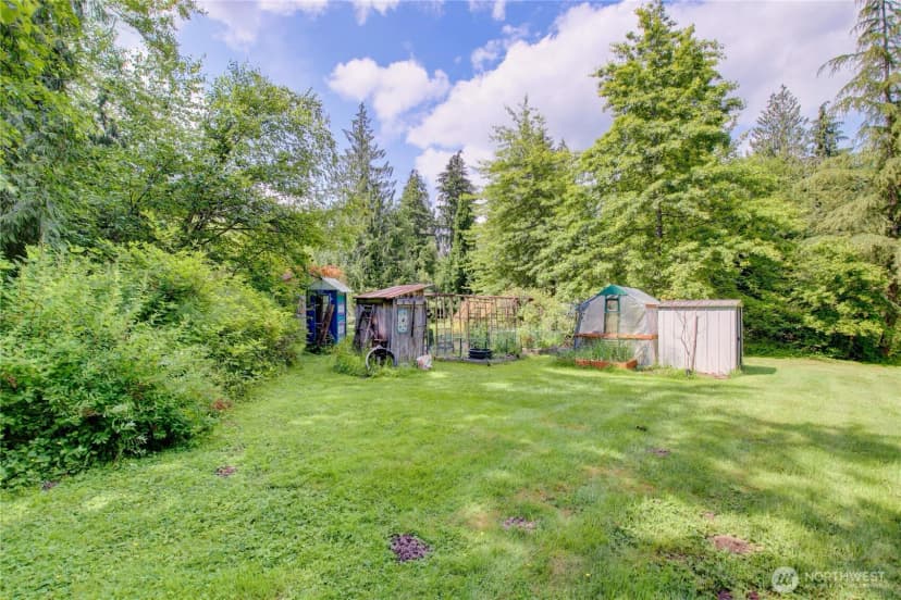 Property photo for 2701 Old Highway 99 North, Burlington photo 31