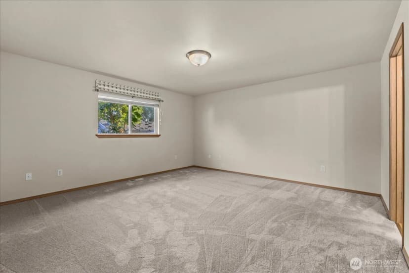 Property photo for 1240 Montero Lane, Burlington photo 19