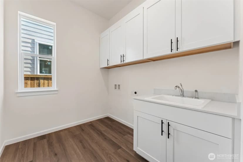 Property photo for 5781 Sw Thornhill Avenue Sw #324, Port Orchard photo 6