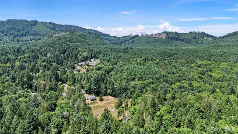 Property photo for 6511 Canyon Court Sw, Olympia photo 39