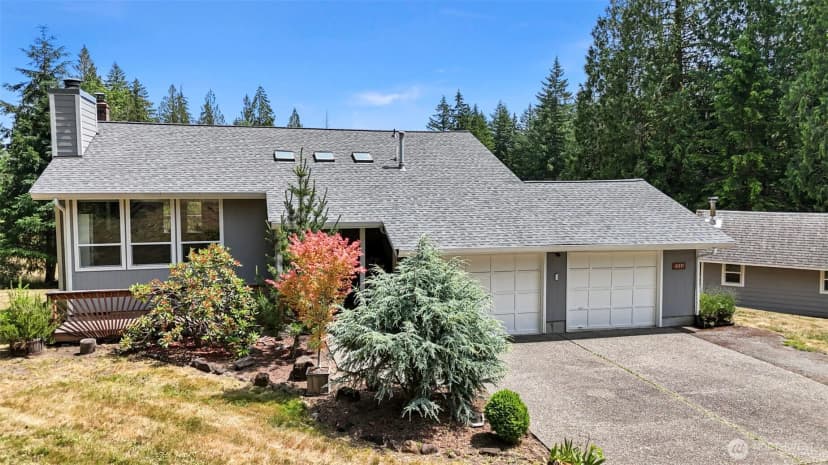 Property photo for 6511 Canyon Court Sw, Olympia photo 2