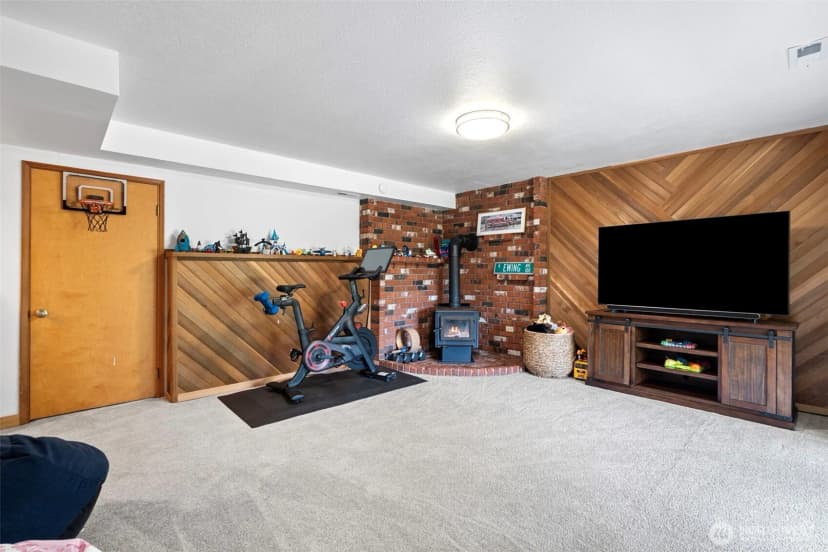 Property photo for 6511 Canyon Court Sw, Olympia photo 26