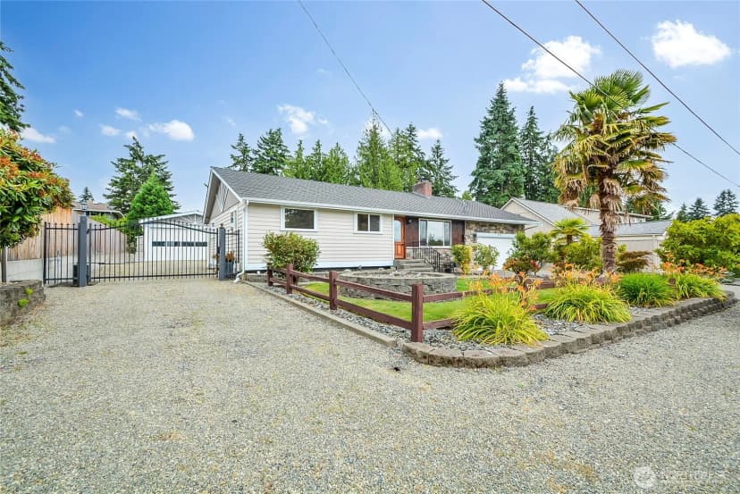 Property photo for 832 Birch Street, Edmonds