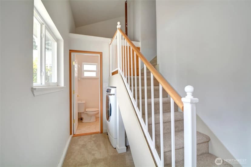 Property photo for 832 Birch Street, Edmonds photo 19