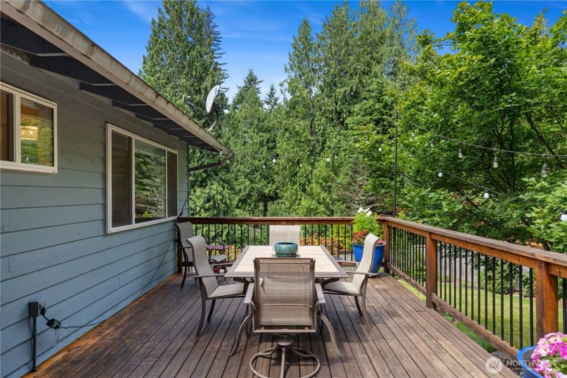 Property photo for 18204 Ne 175th Place, Woodinville photo 27
