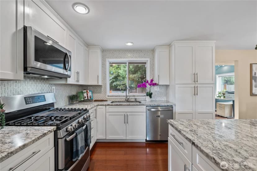 Property photo for 18204 Ne 175th Place, Woodinville photo 7