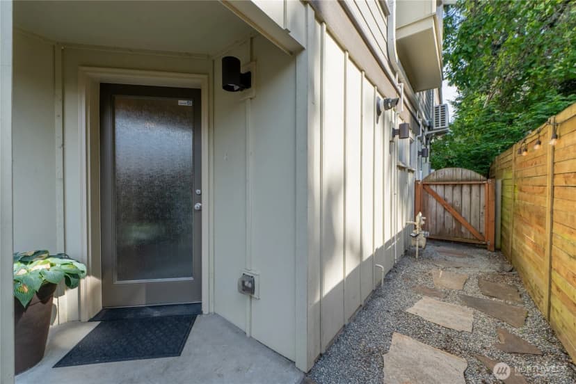 Property photo for 3926 S Brandon Street #a, Seattle photo 25