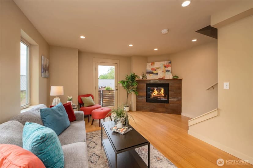 Property photo for 3926 S Brandon Street #a, Seattle photo 6