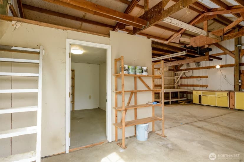 Property photo for 1391 Finn Hall Road, Port Angeles photo 36