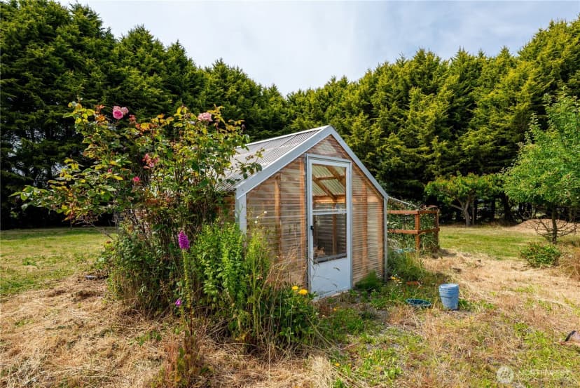 Property photo for 1391 Finn Hall Road, Port Angeles photo 33