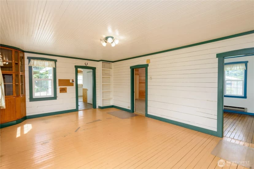 Property photo for 1391 Finn Hall Road, Port Angeles photo 10