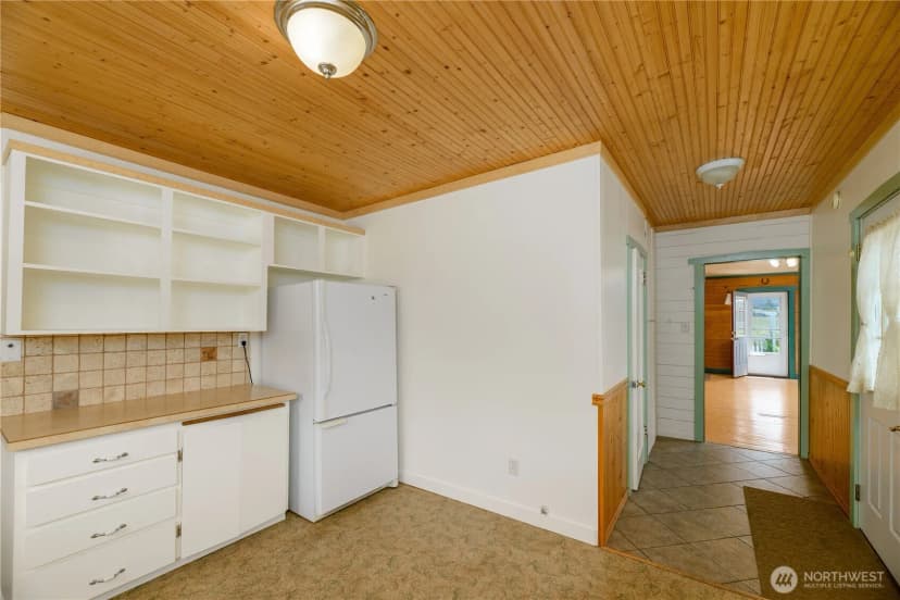 Property photo for 1391 Finn Hall Road, Port Angeles photo 21