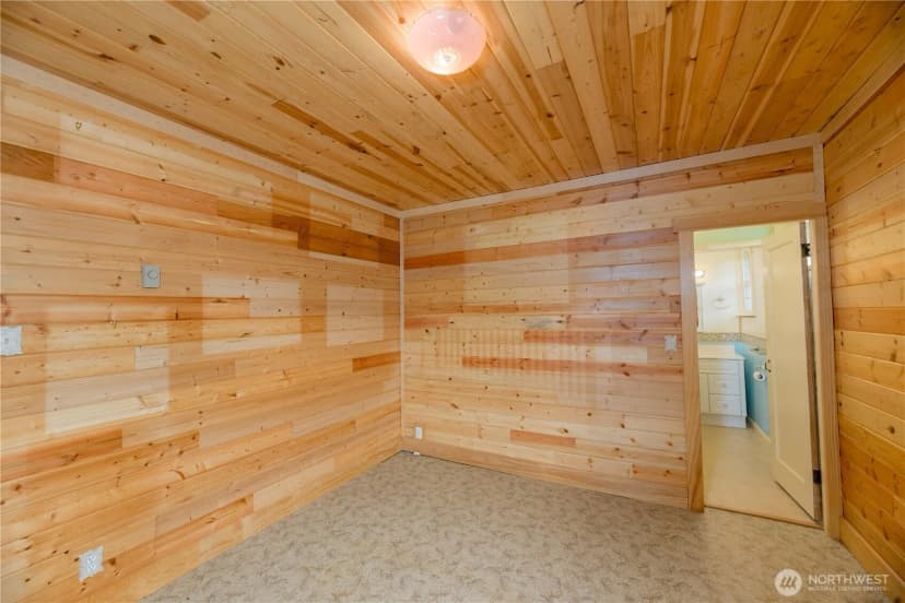 Property photo for 1391 Finn Hall Road, Port Angeles photo 16