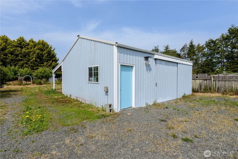 Property photo for 1391 Finn Hall Road, Port Angeles photo 32