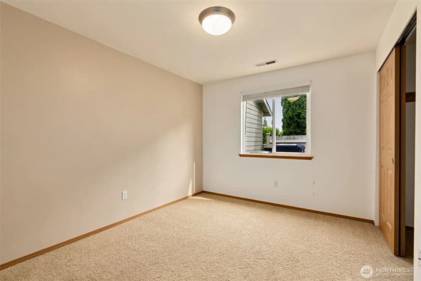Property photo for 16116 4th Avenue Nw, Arlington photo 20