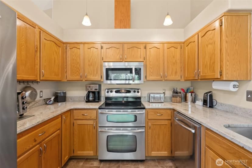 Property photo for 16116 4th Avenue Nw, Arlington photo 8