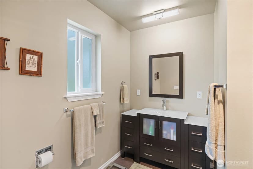 Property photo for 4607 Camano Place, Anacortes photo 18