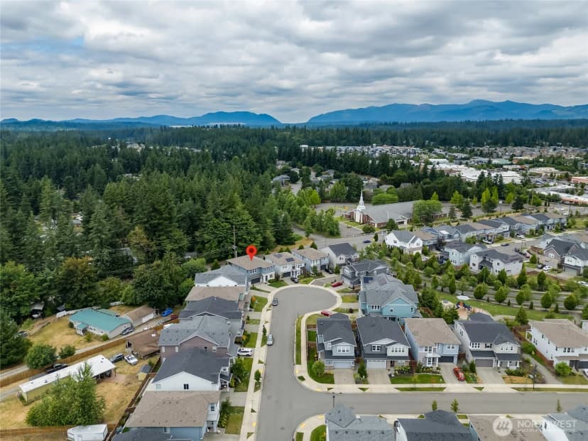 Property photo for 27015 235th Place Se, Maple Valley photo 36