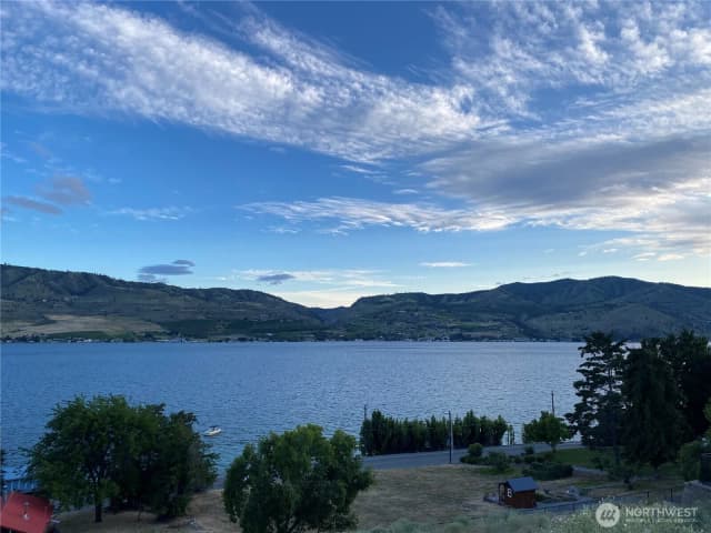 Property photo for 122 Mayer Drive, Chelan photo 2
