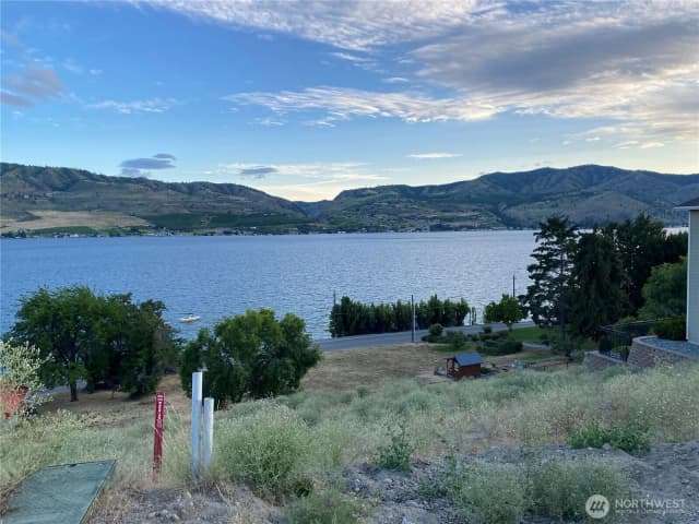 Property photo for 122 Mayer Drive, Chelan photo 4