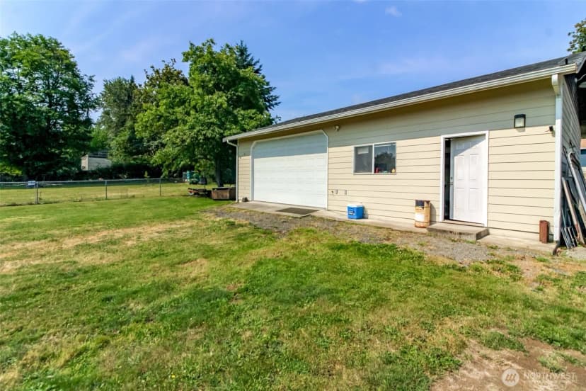 Property photo for 10510 66th Avenue E, Puyallup photo 24