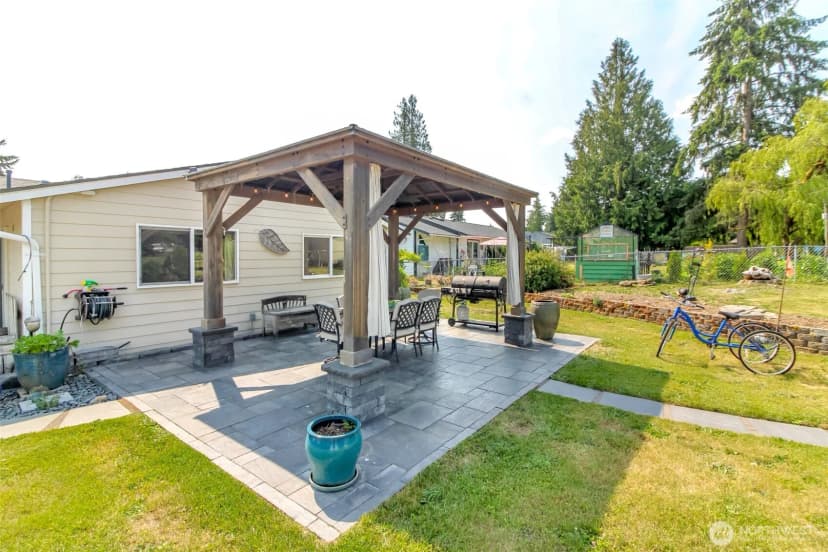 Property photo for 10510 66th Avenue E, Puyallup photo 21