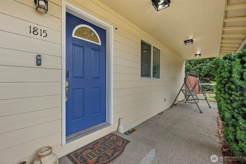 Property photo for 1815 181st St E, Spanaway photo 6