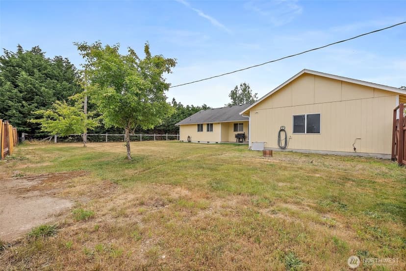 Property photo for 1815 181st St E, Spanaway photo 35