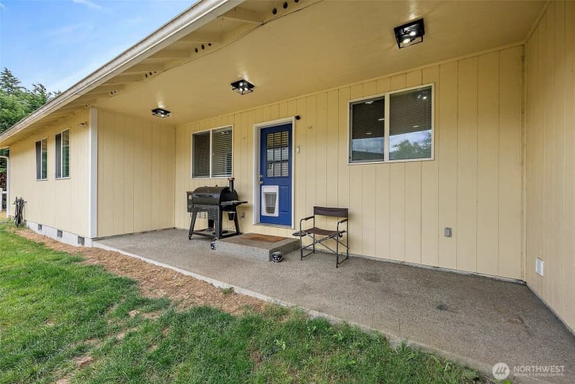 Property photo for 1815 181st St E, Spanaway photo 32