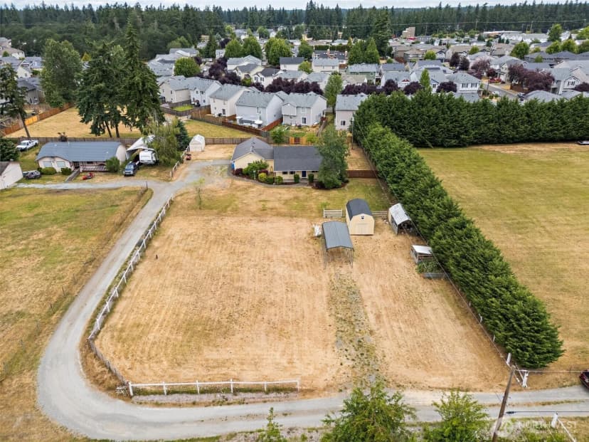 Property photo for 1815 181st St E, Spanaway photo 38
