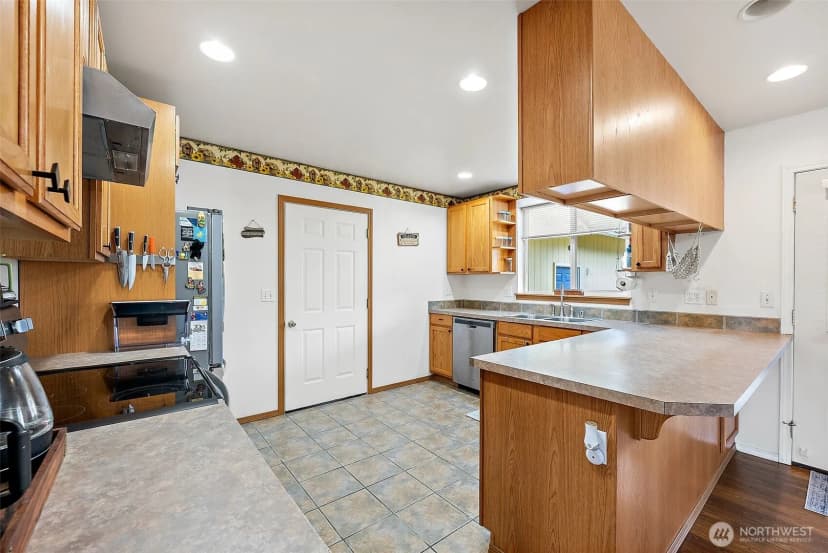 Property photo for 1815 181st St E, Spanaway photo 16