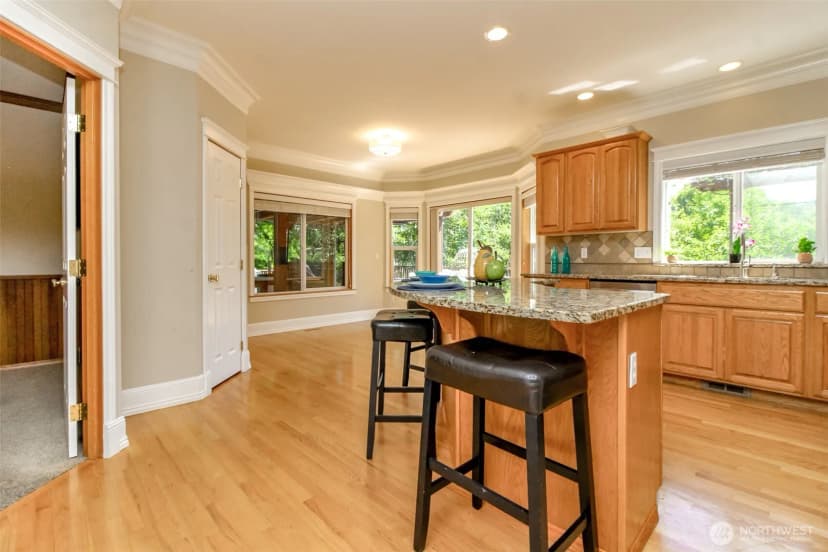 Property photo for 1709 7th Street Pl Se, Puyallup photo 8