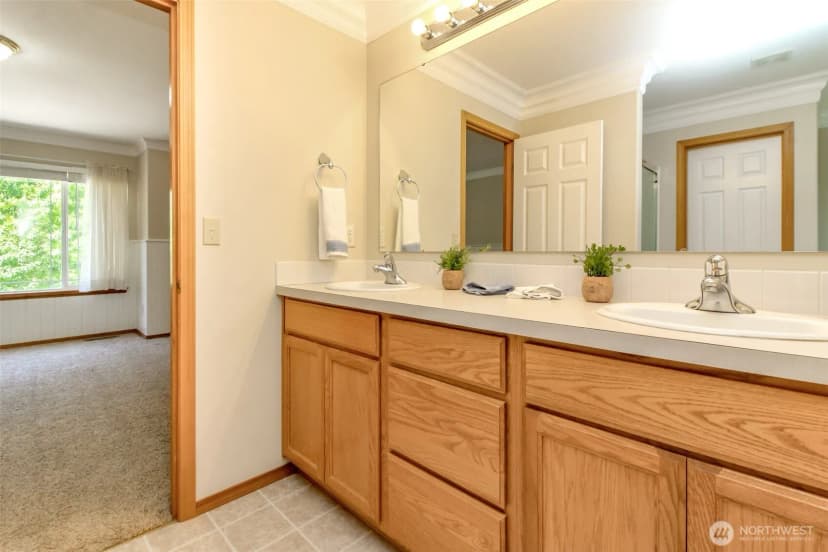 Property photo for 1709 7th Street Pl Se, Puyallup photo 18
