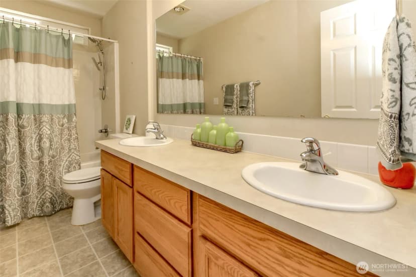 Property photo for 1709 7th Street Pl Se, Puyallup photo 22