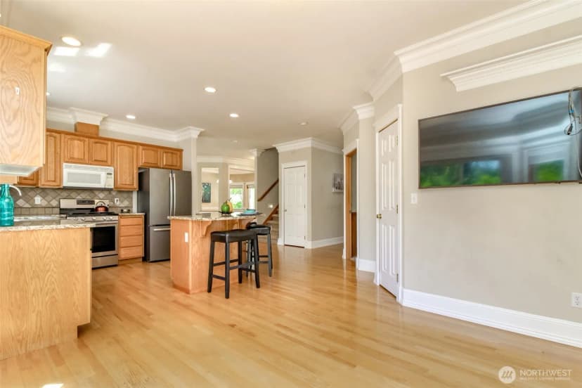 Property photo for 1709 7th Street Pl Se, Puyallup photo 11