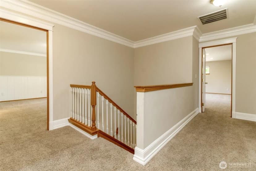 Property photo for 1709 7th Street Pl Se, Puyallup photo 15