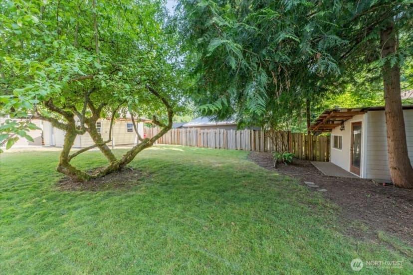 Property photo for 2321 Ne 127th Street, Seattle photo 29
