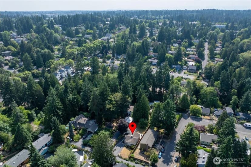 Property photo for 2321 Ne 127th Street, Seattle photo 37