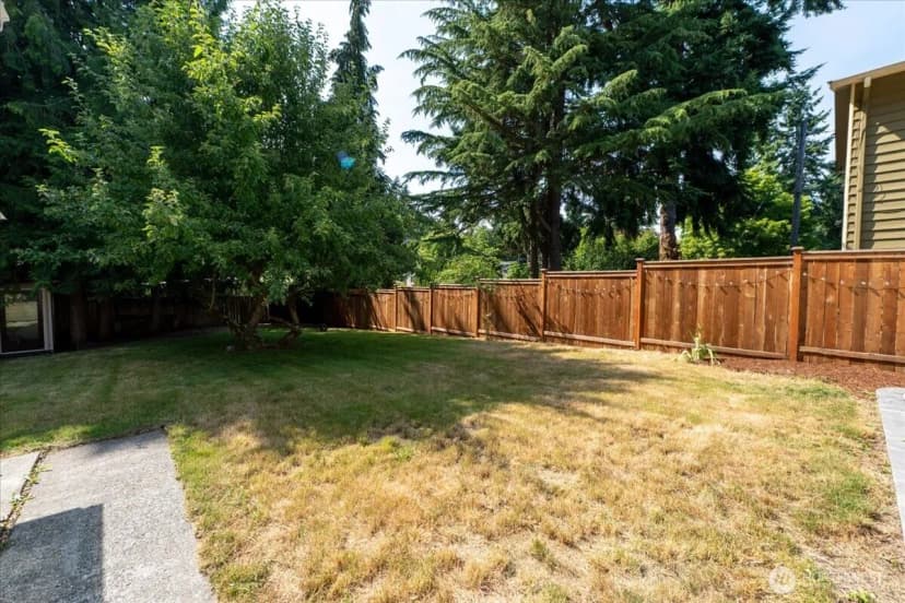 Property photo for 2321 Ne 127th Street, Seattle photo 26