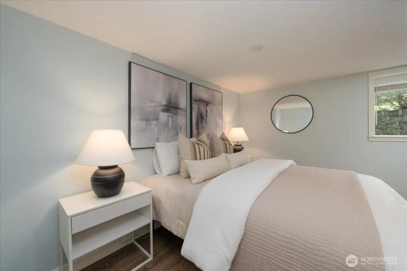 Property photo for 2321 Ne 127th Street, Seattle photo 18