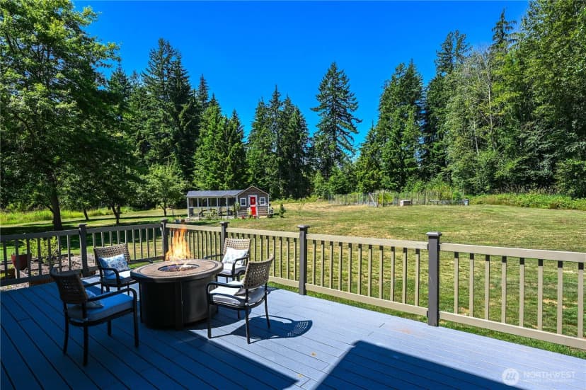 Property photo for 9912 121st Avenue Ne, Lake Stevens photo 13