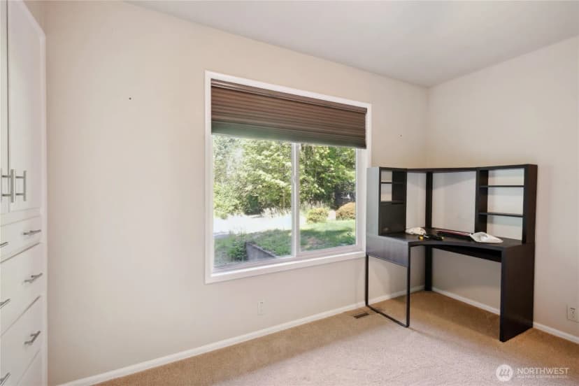 Property photo for 1111 Garrison Avenue, Port Orchard photo 15