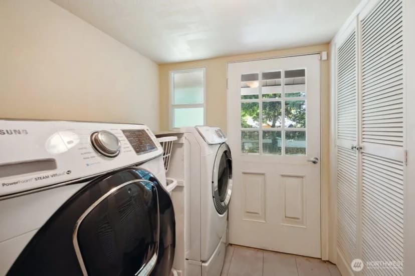 Property photo for 1111 Garrison Avenue, Port Orchard photo 16