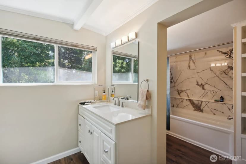 Property photo for 1111 Garrison Avenue, Port Orchard photo 24