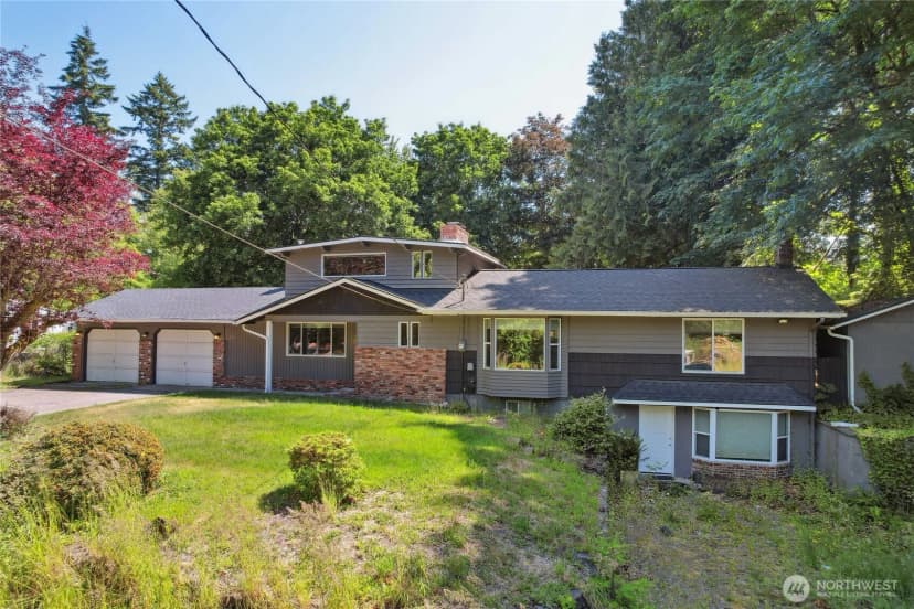 Property photo for 1111 Garrison Avenue, Port Orchard photo 5