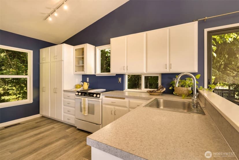 Property photo for 27727 94th Avenue Sw, Vashon photo 10