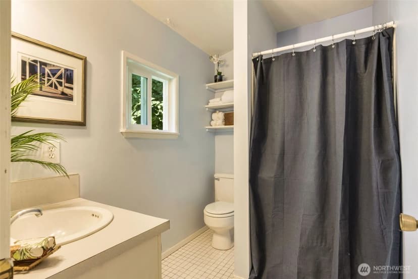 Property photo for 27727 94th Avenue Sw, Vashon photo 16