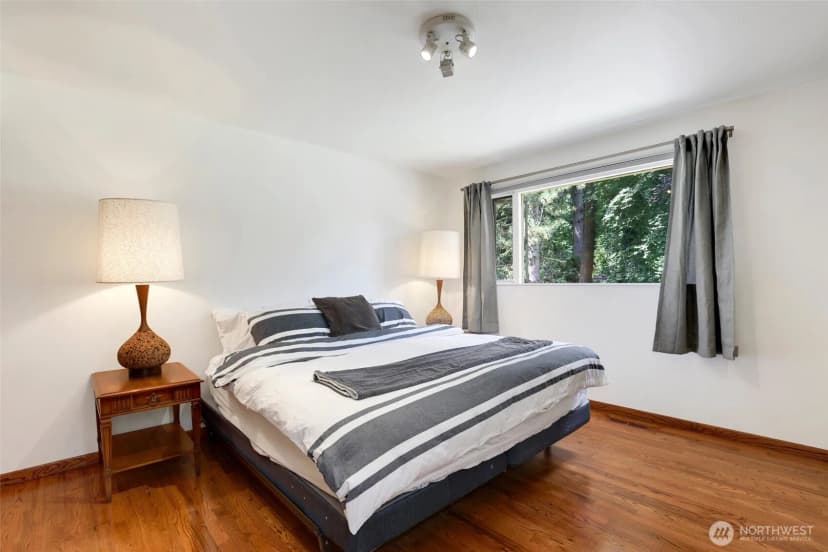 Property photo for 20405 1st Avenue S, Normandy Park photo 13