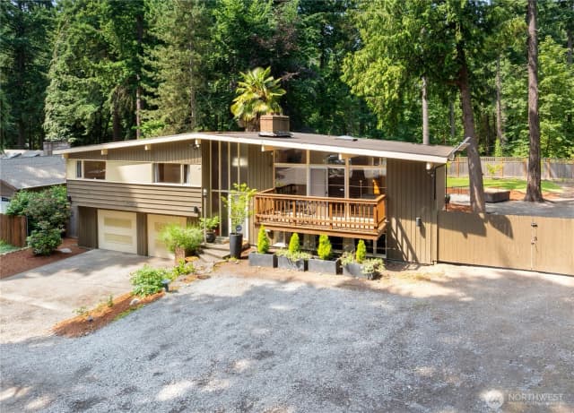 Property photo for 20405 1st Avenue S, Normandy Park photo 2
